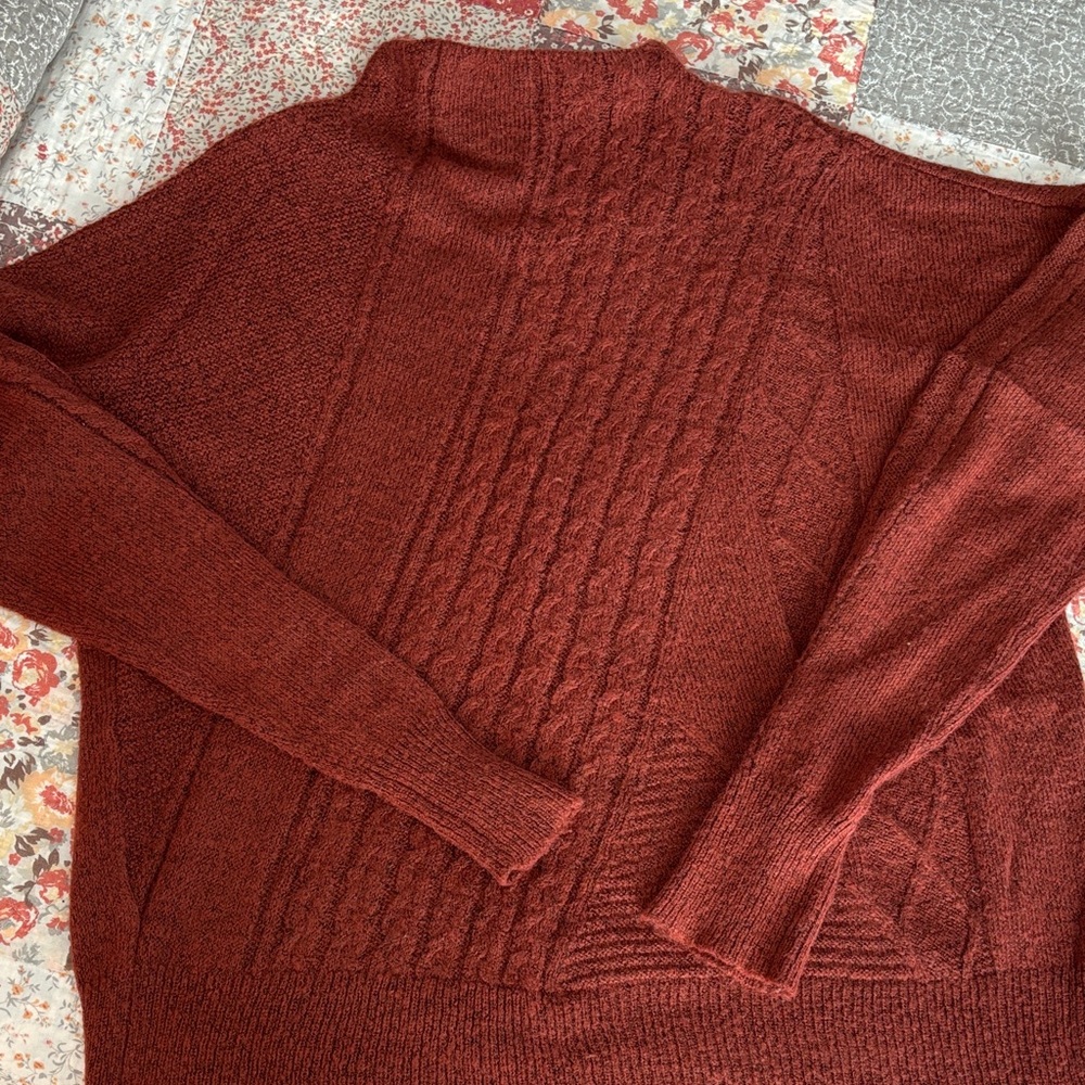 BELLE by BELLDINI SWEATER in Rust Size XL